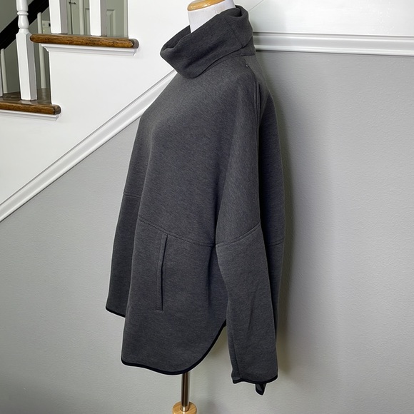 The North Face Charcoal Grey Unlined Slacker Poncho Pullover - Size S/M - Picture 4 of 10